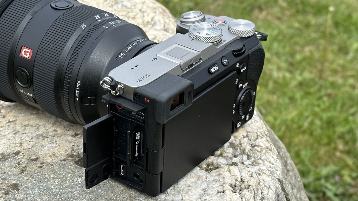 Sony Alpha A7C II