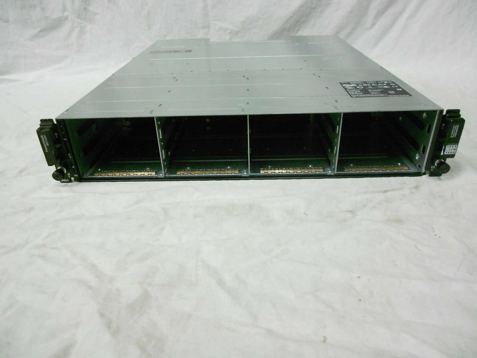 Dell PowerVault MD1200 15-Bay SAS JBOD